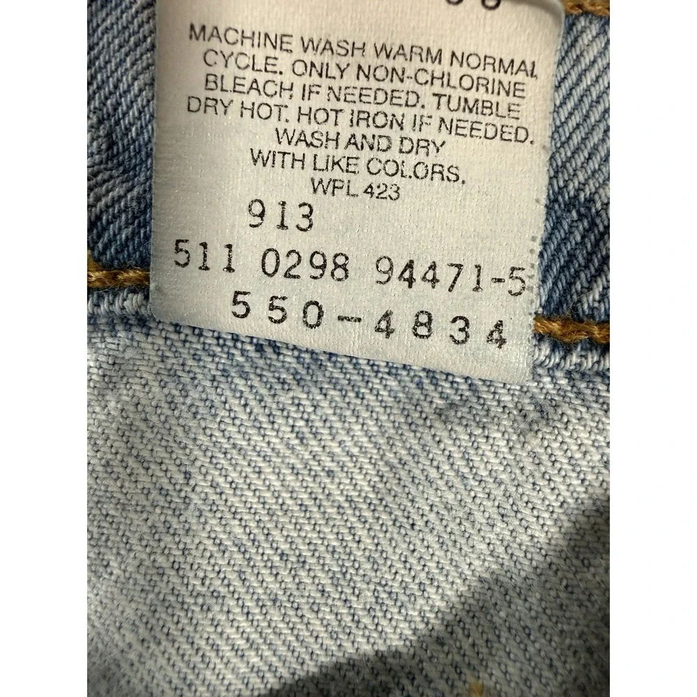 Levis 550 Jeans Mens 38x34 Relaxed Fit Straight Leg Made In USA 90's Light Wash
